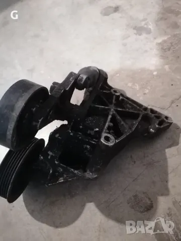 Стойка, Паразитна, Обтяжна Ролка Опел Астра Г DTI , снимка 3 - Части - 50175572