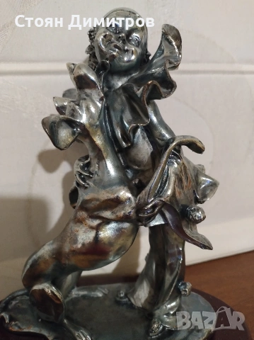 Клоун и куче прекрасна изработка,класика, ръчна работа тежи 1050гр. вис.25см., снимка 2 - Антикварни и старинни предмети - 53742838