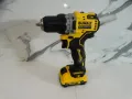 Dewalt DCD 701 + 3.0 Ah - Компактен безчетков винтоверт 12 V, снимка 1