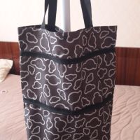 Сгъваема пазарска чанта  с колелца-нова, снимка 7 - Чанти - 45880927