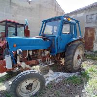 Трактор Болгар, снимка 1 - Селскостопанска техника - 45837630