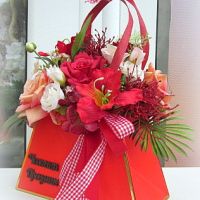 Чантичка с цветя в червено, снимка 3 - Романтични подаръци - 45528125