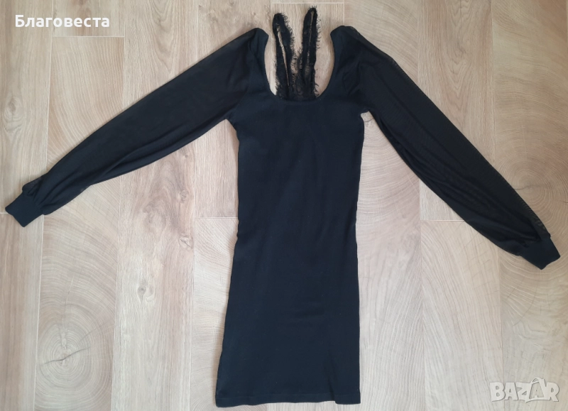 Къса рипсена рокля с дантела , снимка 1