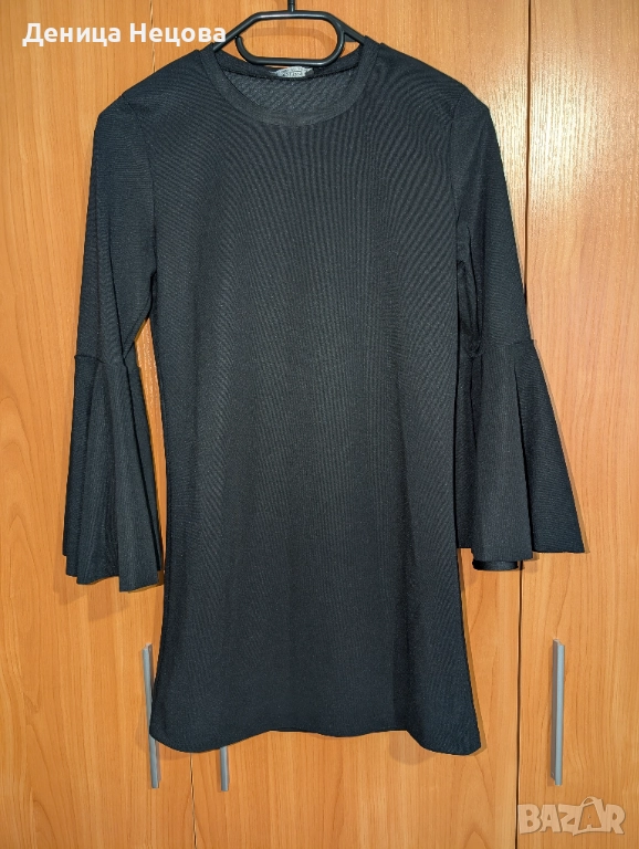 Къса черна рокля с широки ръкави, снимка 1