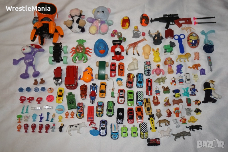 Голям Лот от Фигурки Направени За Kinder и други 1.6кг, снимка 1