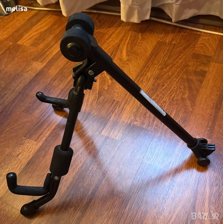 Heavy duty стойки за китари, снимка 1
