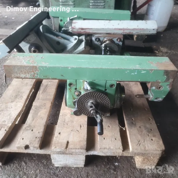 Немски делителен апарат за фреза , снимка 1