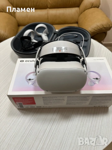 VR очила Meta Oculus Quest 2 - с кутрия , контролери и аксесоари