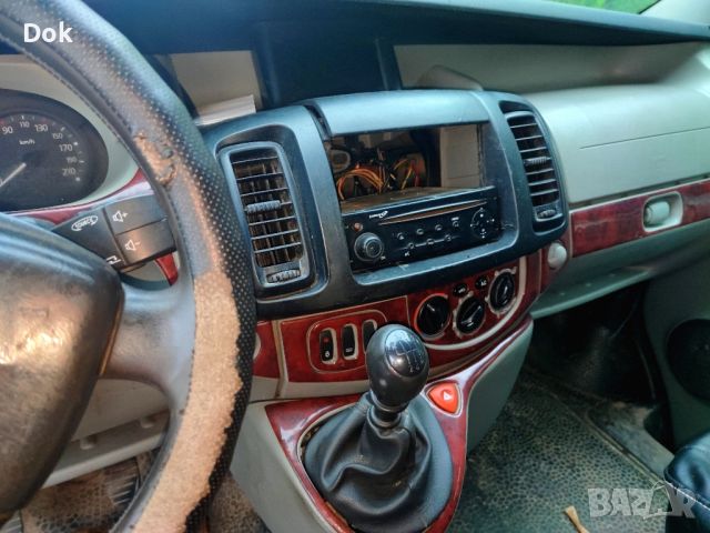 Renault Trafic 2.0 DCI 115 .к.с, снимка 4 - Бусове и автобуси - 46687947