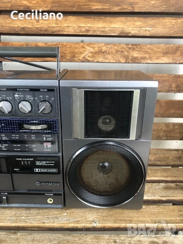 Радиокасетофон HITACHI TRK-9100 Е , снимка 4 - Радиокасетофони, транзистори - 53385006