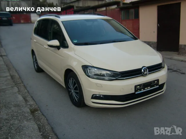 VW Touran 2.0TDI-DSG-7места, снимка 3 - Автомобили и джипове - 48832377