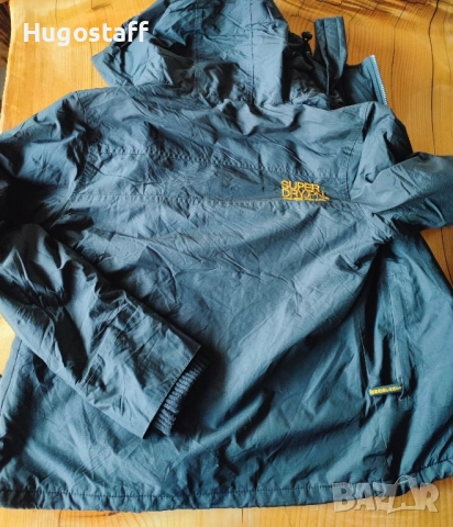 Оригинално Зимно яке ветровка качулка SUPERDRY М, снимка 2 - Якета - 52078570