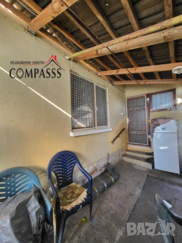 с. Малина, Общ. Ген. Тошево, къща с двор – 25053евро (49000лв.)