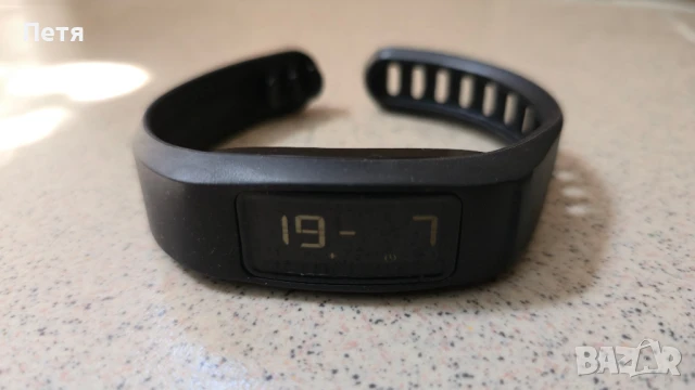 Фитнес гривна Garmin Vivofit 2 , снимка 5 - Фитнес уреди - 51106402