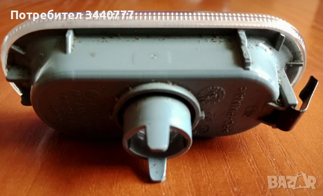 Страничен мигач на калник за VW - Голф, Пасат, Бора, Сеат, Шкода , снимка 3 - Части - 50962387