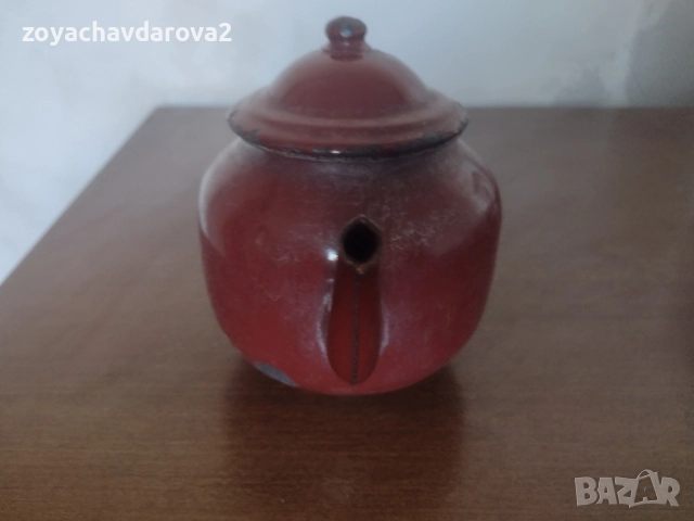 СТАР ЕМАЙЛИРАН ЧАЙНИК, снимка 3 - Антикварни и старинни предмети - 52432536