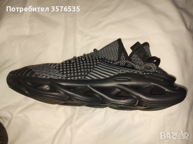 много леки и удобни маратонки, снимка 4 - Спортна екипировка - 53760846