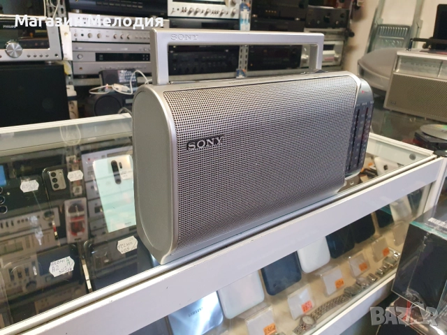 Радио SONY ICF-704S Silver 1 В отлично техническо и визуално състояние., снимка 7 - Радиокасетофони, транзистори - 22016595