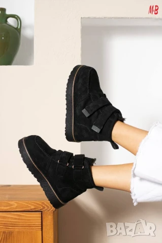 дамски боти UGG, снимка 3 - Дамски боти - 50761073