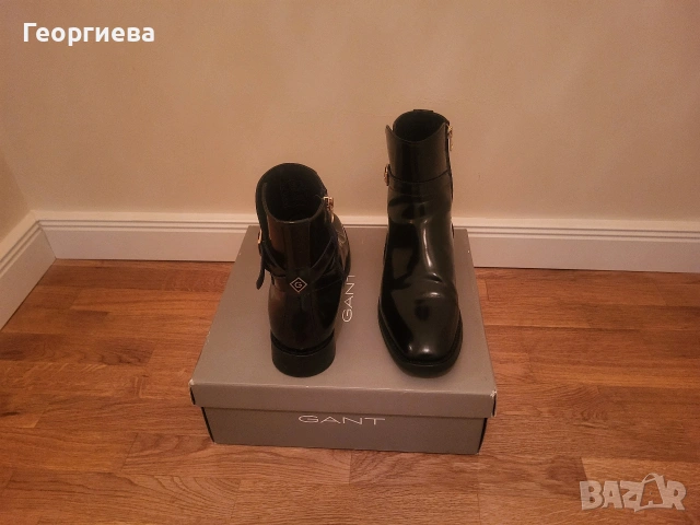 GANT Chelsea боти + GUESS чанта, снимка 4 - Дамски боти - 53054641