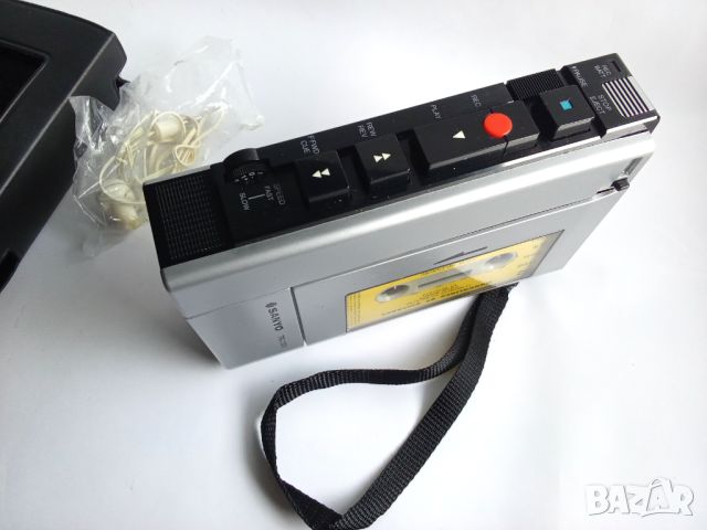 Мини записващо устройство Walkman диктовка Sanyo TRC 2300, снимка 6 - Антикварни и старинни предмети - 45687087