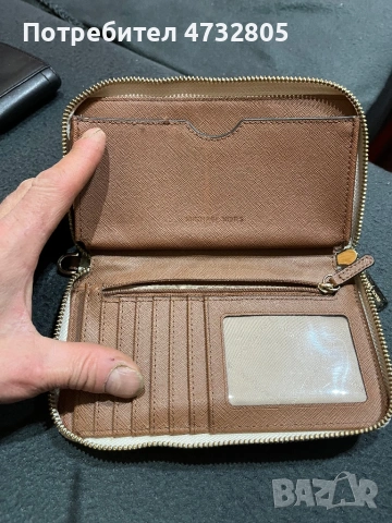 Дамски портфейл Michael Kors – оригинален, снимка 8 - Портфейли, портмонета - 54295733