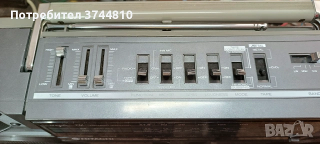 Продавам радиокасетофон HITACHI TRK W55E, снимка 2 - Плейъри, домашно кино, прожектори - 53234902