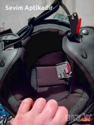 Оргинални каски различни модели , снимка 6 - Спортна екипировка - 52840311