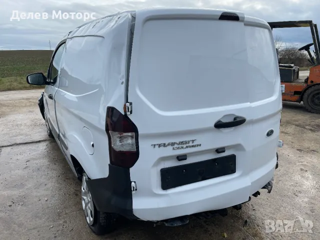 Ford Transit Courier 1.0 EcoBoost, 100 кс., 6 ск., двигател SFCE , 32 000 km., 2022 г., euro 6D, Фор, снимка 4 - Автомобили и джипове - 48267236