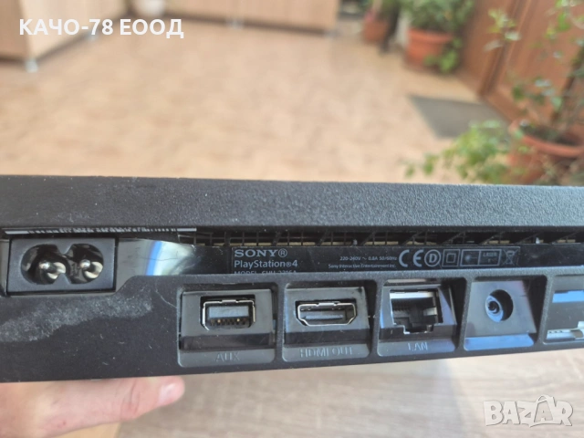 Плейстейшън 4 SonyCUH-2216A - за части, снимка 3 - Игри за PlayStation - 53813227