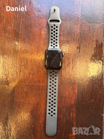 Apple watch series 7 nike edition , снимка 9 - Друга електроника - 53474133