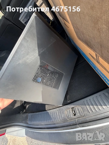 Спешно продавам 2 компютъра и 4 монитора , снимка 3 - Геймърски - 53858498