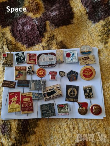 Юбилейни стотинки,значки от соца и купони за храна, снимка 11 - Антикварни и старинни предмети - 45749644