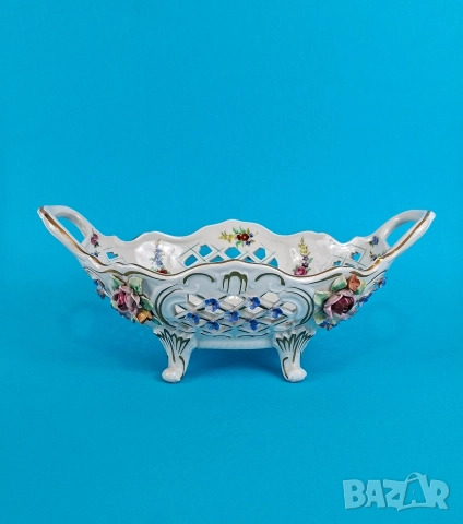 Ажурна фруктиера с релефни цветя - Sandizell, Dresden, 60-те г.