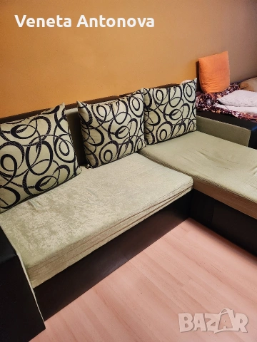 разтегателен диван