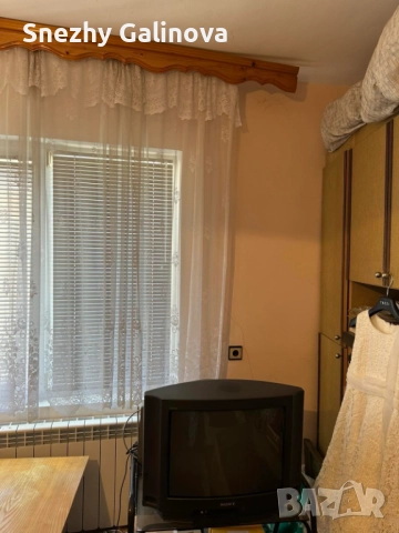 Продавам двуетажна къща в с. Смочево, община Рила, област Кюстендил, снимка 10 - Къщи - 52896387