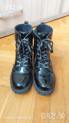 Детски боти, снимка 2 - Детски боти и ботуши - 51957353