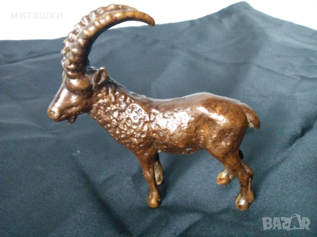 Бронзова статуетка козел, снимка 2 - Статуетки - 53898478