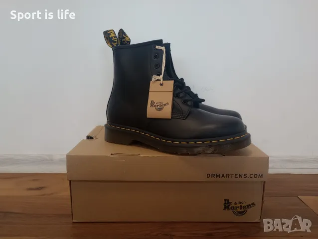 Dr. Martens Боти Кубинки 1460 Smooth Black, 41 EU, снимка 1 - Дамски боти - 49313191