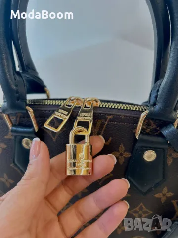 Louis Vuitton • Стилни дамски чанти , снимка 6 - Чанти - 47032863