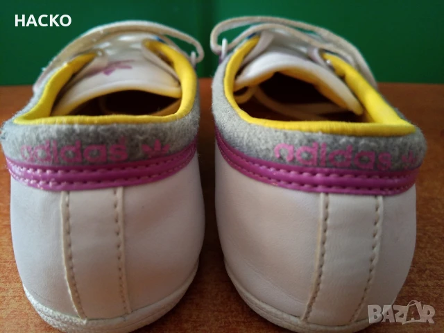ПАНТОВКИ ADIDAS Номер 37 1/2 Стелка 23 см. 100% Оригинални Внос от Англия, снимка 5 - Маратонки - 51132026