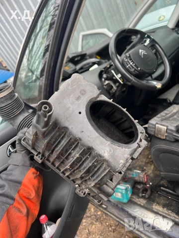 Филтърна кутия Ситроен Ц4 Пикасо 2007г 2.0i 140кс, снимка 3 - Части - 53222551