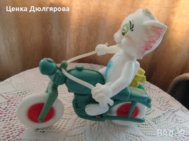 Винтидж пластмасова играчка Томи и Джери, снимка 3 - Антикварни и старинни предмети - 51422457