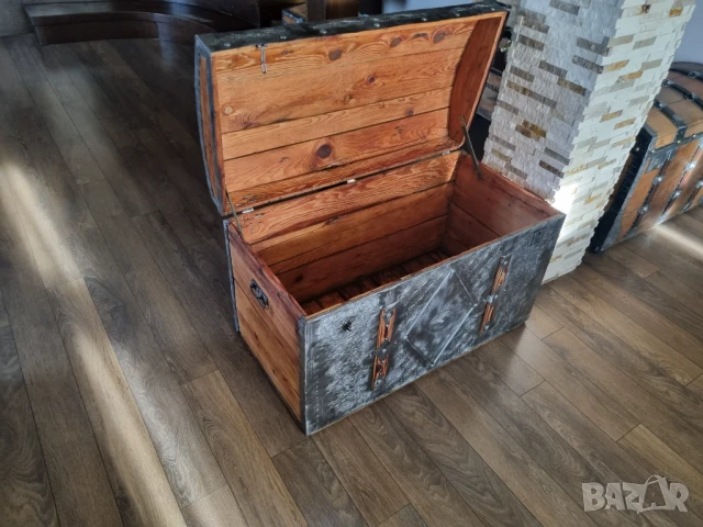 Стар дървен сандък/ракла/скрин, снимка 6 - Антикварни и старинни предмети - 49036862