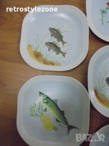 № 8557 Винтидж комплект порцеланови чинии – 7 броя (MW 1977) , снимка 2 - Други ценни предмети - 54059613