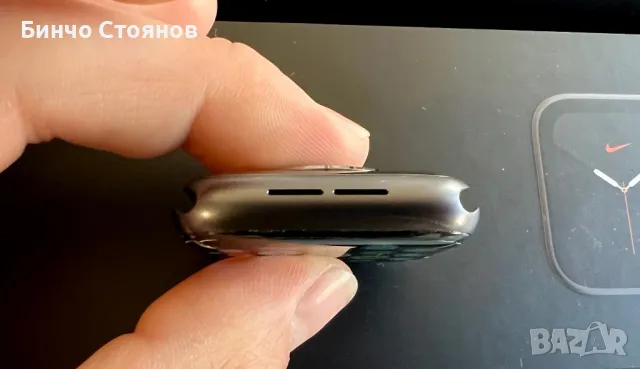 Apple Watch 6 44mm, снимка 6 - Смарт часовници - 49778955