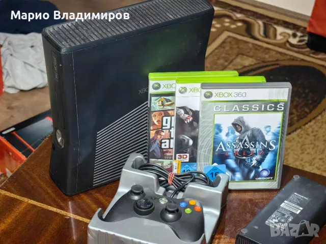 Xbox 360 slim + GTA и Assassin's creed , снимка 9 - Xbox конзоли - 49602072