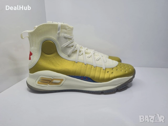 Кецове Under Armour Curry 4 Retro Чисто нови с кутия. Размир 44 стелка 28 см. Цена 85 евро.