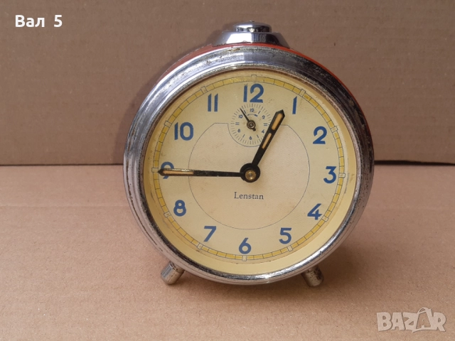 Стар рядък часовник , будилник LENSTAN . Работи