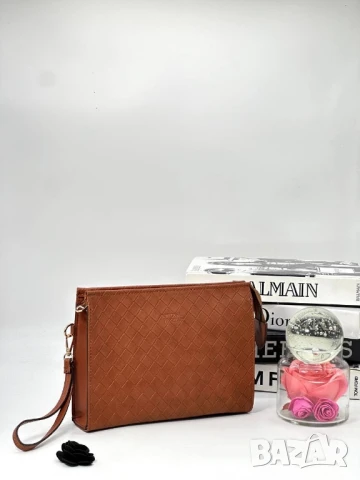 чанти/ клъч bottega veneta , снимка 7 - Чанти - 50589716